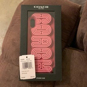 IphoneX/XS reg 75.09. Dark pink.